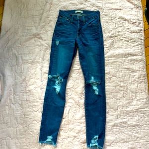 Madewell high rise distressed skinny jean